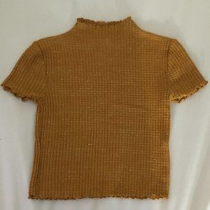 Ruffled Short-Sleeve Crop-Top